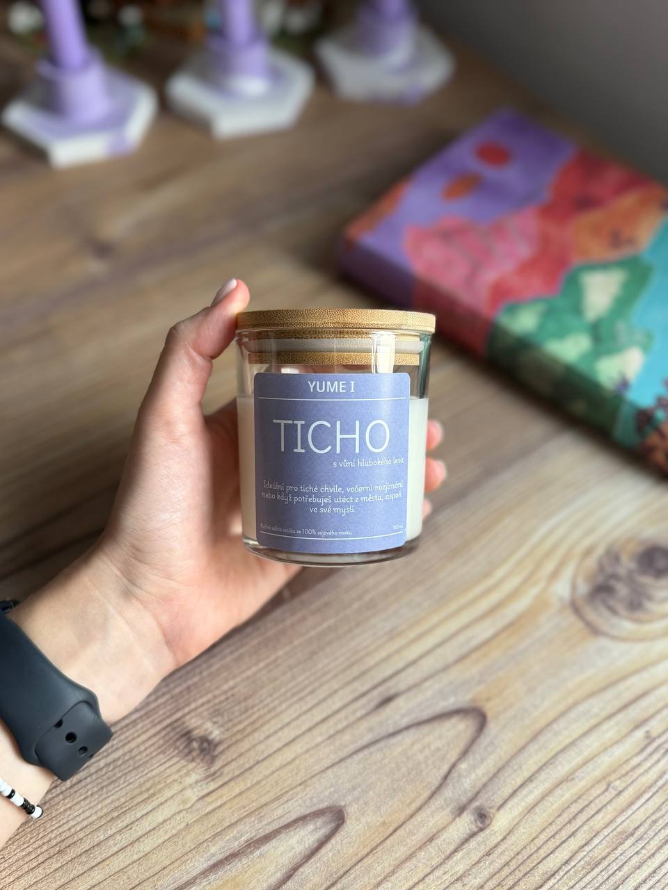 Ticho s vůní hlubokého lesa