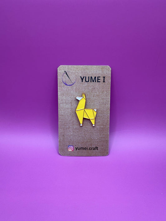 Lama Pin